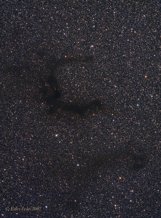 A „Sas barlangja”, a Barnard 142-143 Éder Iván felvételén