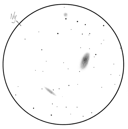 Ahogy a kis távcsövek mutatják az M81-82 környékét: Kónya Zsolt rajza 12,7 cm-es refraktorral, 26x-os nagyítással készült, a 2 fokos látómező felső részén a kis NGC 3077 is azonosítható