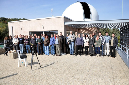 Az MCSE Változócsillag Szakcsoportja a Balaton Csillagvizsgálóban tartotta 2013. évi találkozóját. A csoportkép október 5-én készült.