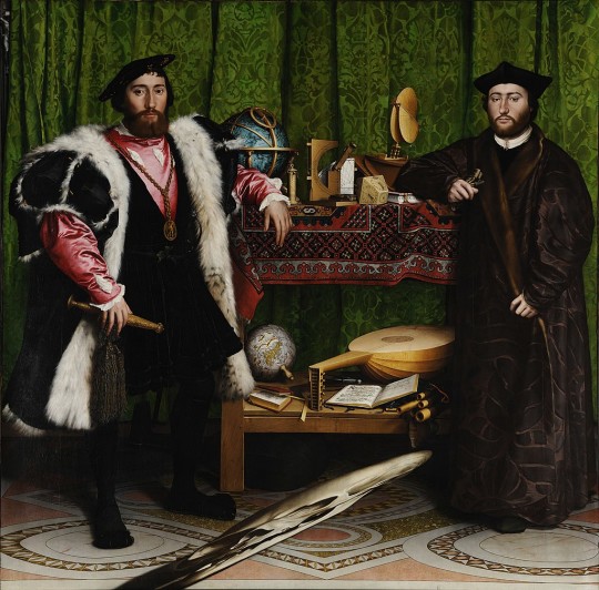 Hans Holbein A követek című festménye (1533) a film egyik fontos motívuma. (wikipedia.org)